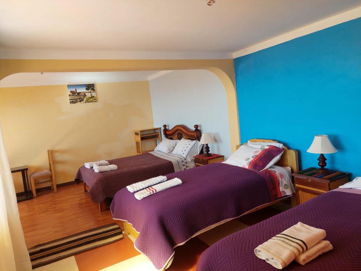Hostal Tawri Isla del Sol Exterior photo