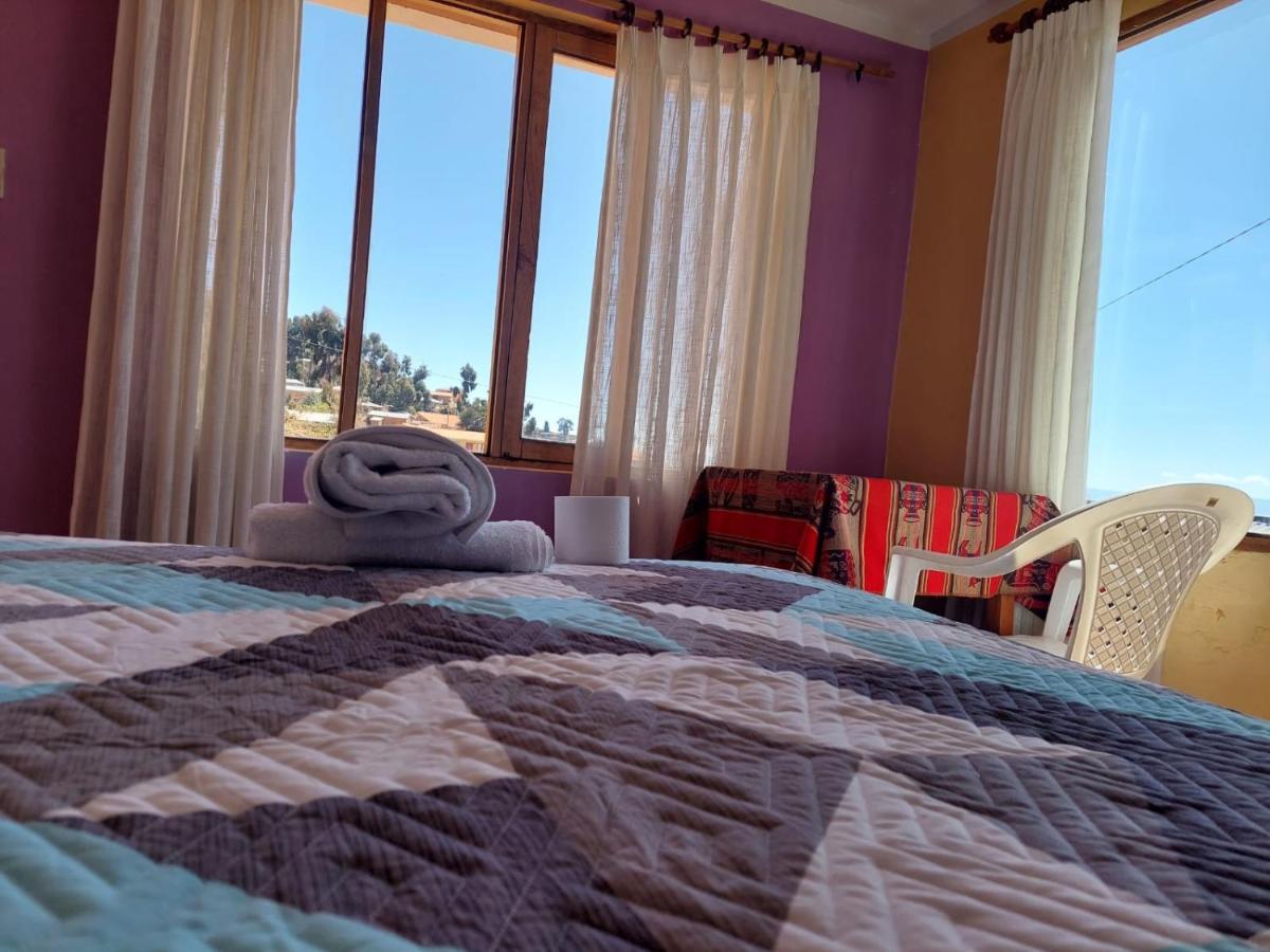 Hostal Tawri Isla del Sol Exterior photo
