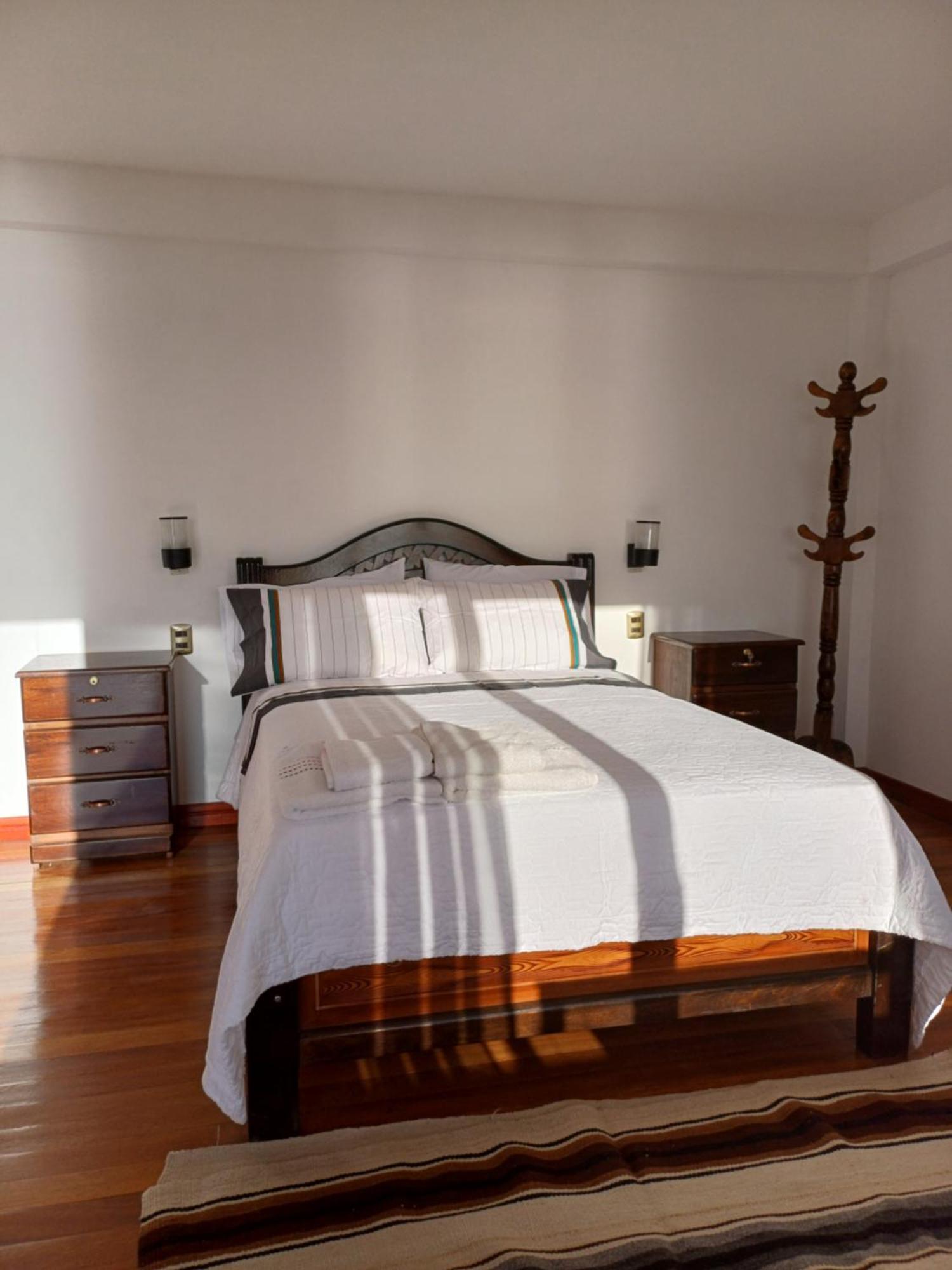 Hostal Tawri Isla del Sol Exterior photo