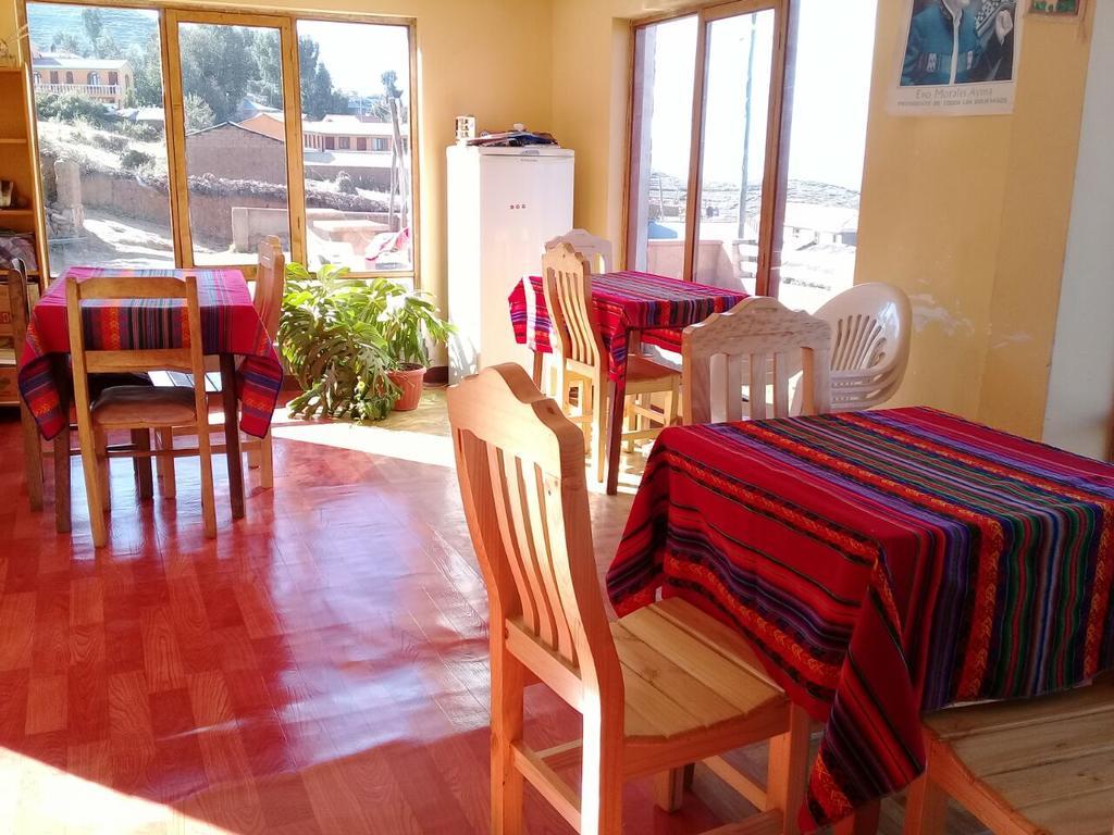 Hostal Tawri Isla del Sol Exterior photo